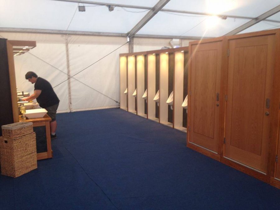 Seat-Of-Luxury-Reading-Festival