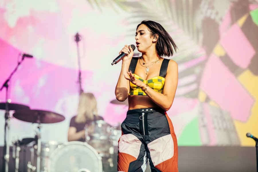 Dua-Lipa-Reading