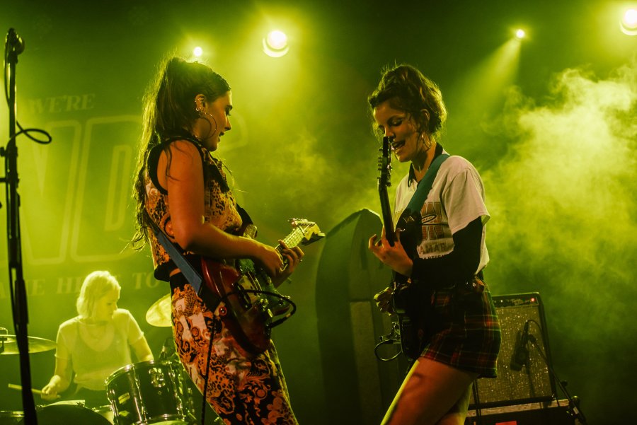 Hinds-Review