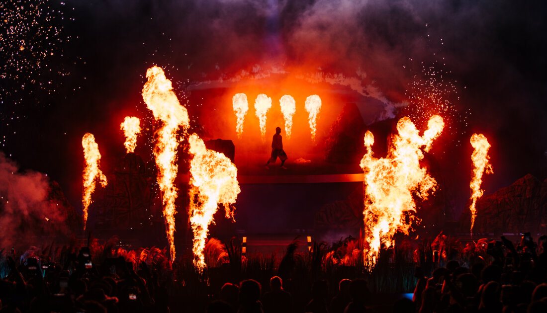 Travis Scott on stage at Reading Festival 